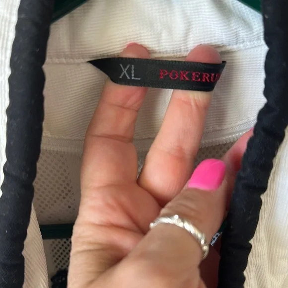 Stylish White Jacket with Black Accents - Picture 6 of 12